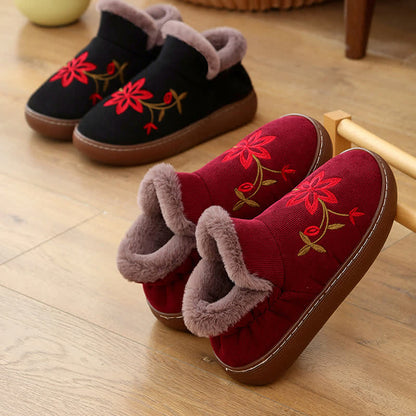 Rutschfeste warme Hausschuhe mit Blumenstickerei - image 3