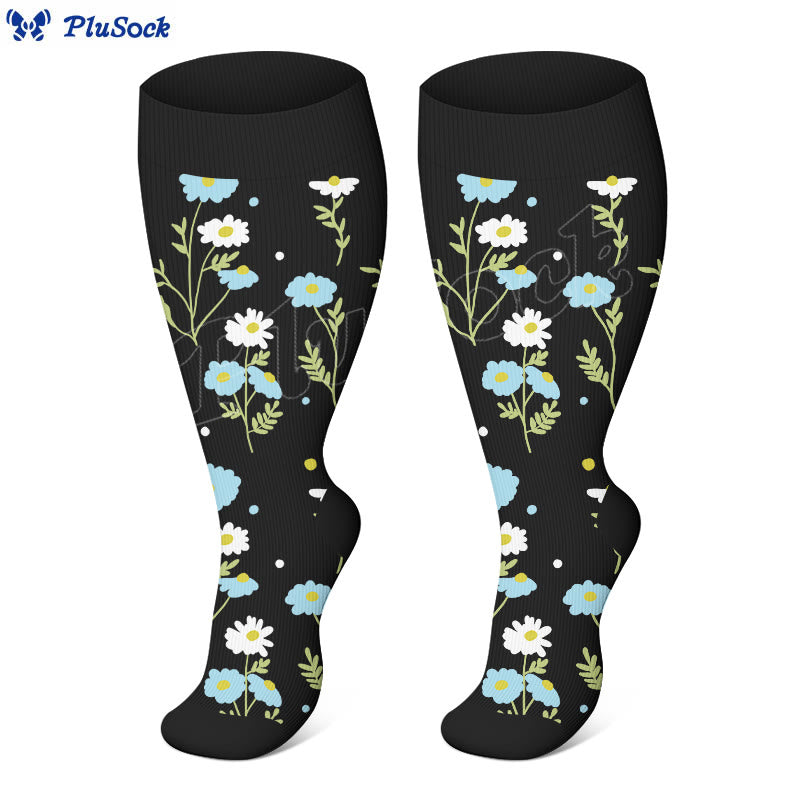 Kompressionsstrümpfe mit Blumen- und Vogelmotiv in Übergröße - image 1
