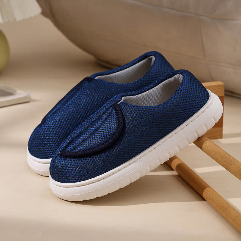 Slip-On-Hausschuhe aus Mesh mit weiter Öffnung - Blau - EU46-47 (US12-12,5) - image 6