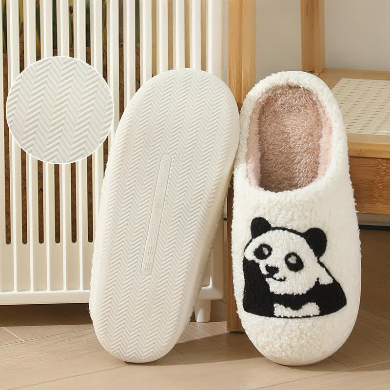 Hausschuhe mit Cartoon-Panda-Print in Übergröße - image 3