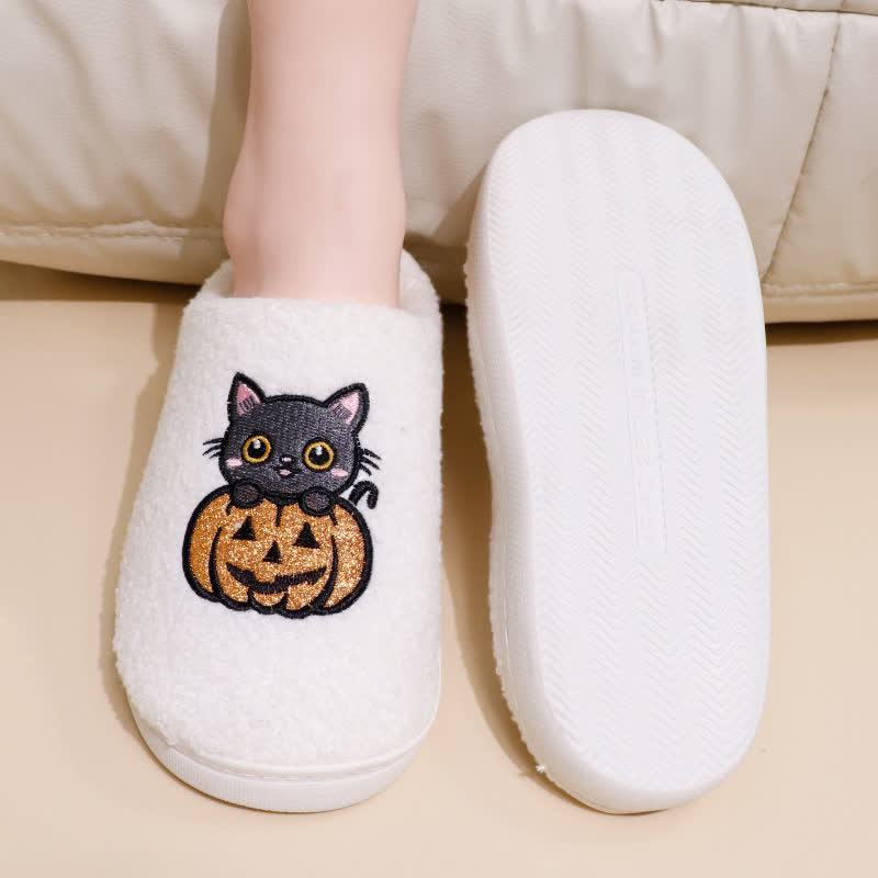 Hausschuhe mit Halloween-Kürbis- und Katzen-Print in Übergröße - image 2