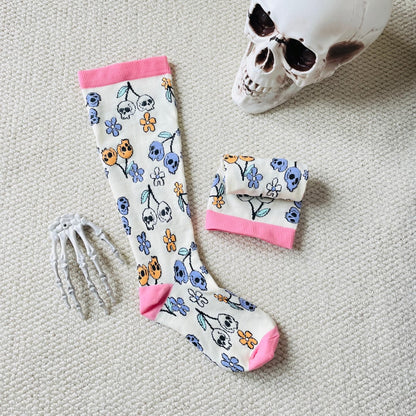 Kompressionsstrümpfe der Halloween-Blumentotenkopf-Serie in Übergröße (3 Paar) - image 5