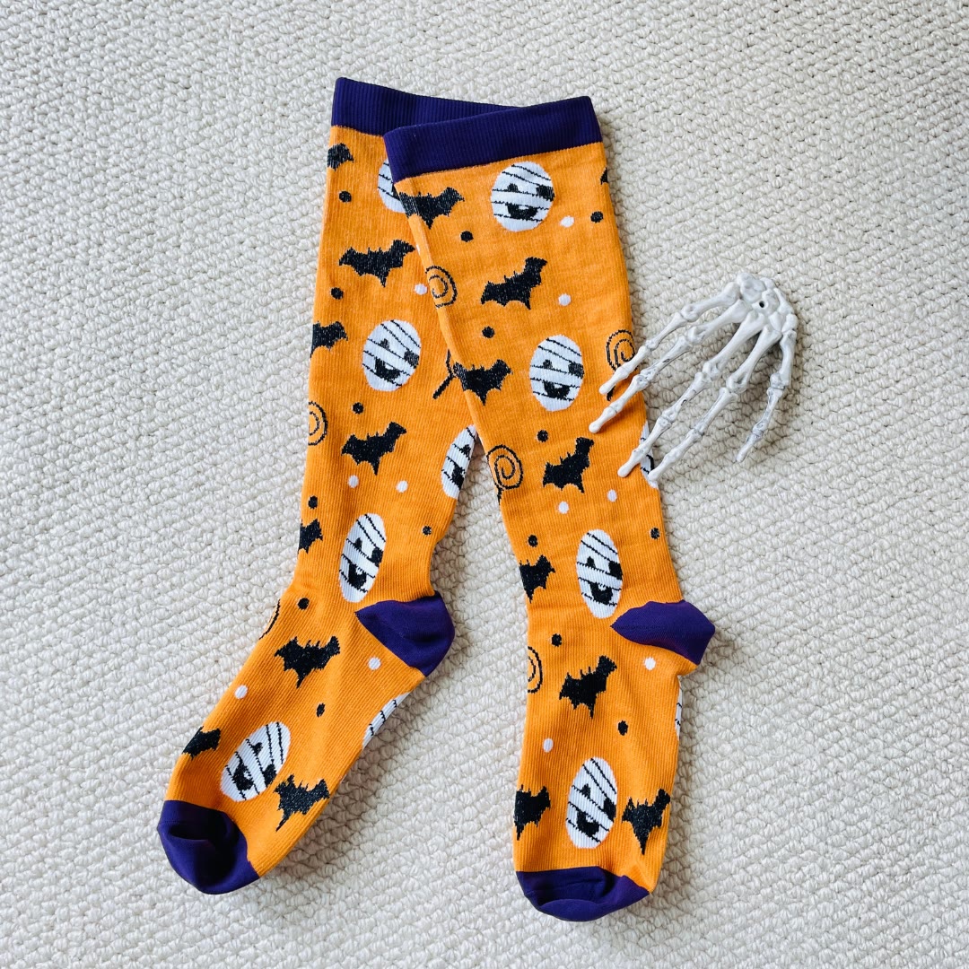 Süße Kompressionsstrümpfe im Halloween-Stil in Übergröße (3 Paar) - image 2