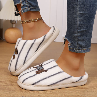 Hausschuhe mit gestreiftem Hundemuster - image 11