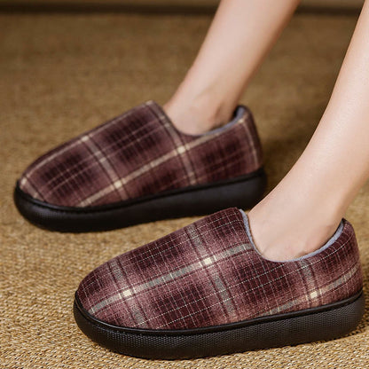 Gitter-Hausschuhe in Übergröße - image 0