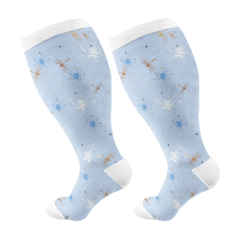Kompressionsstrümpfe mit blauer Blume und Libelle in Übergröße (3 Paar) - Blau (1 Paar) - 4XL - image 7