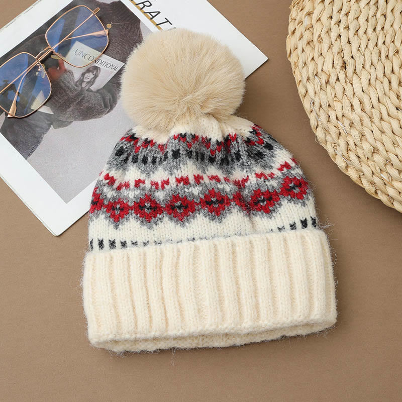 Lässige Beanie im Ethno-Stil - Weiß - One Size - image 8