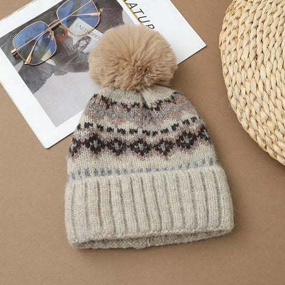 Lässige Beanie im Ethno-Stil - Beige - One Size - image 13