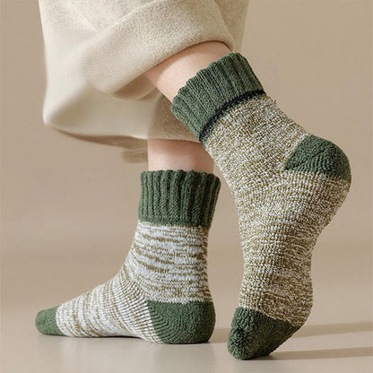 Plusock Plus Size Weiche Plüsch-Viertelsocken (5 Paar) - image 6
