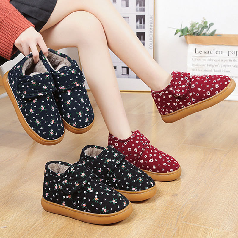 Plusock Hausschuhe mit Blumenmuster in Übergröße - image 0