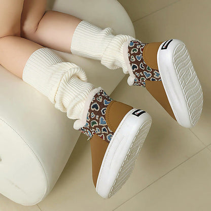 Plusock Hausschuhe in Übergröße mit Herzmuster - image 9