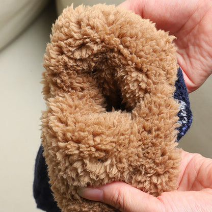 Plusock Plus Size Schneeflocken-Haussocken - image 17