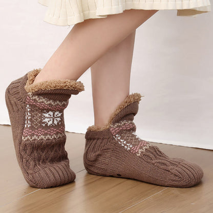 Plus Size Schneeflocken-Haussocken - image 10