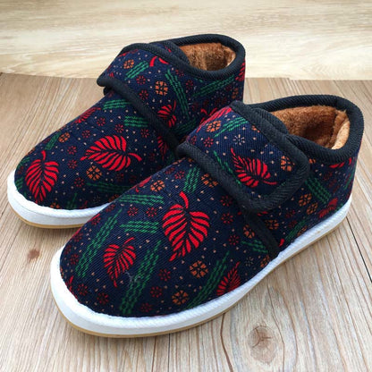 Hausschuhe in Übergröße mit Leopardenmuster und Blumenmuster - image 1