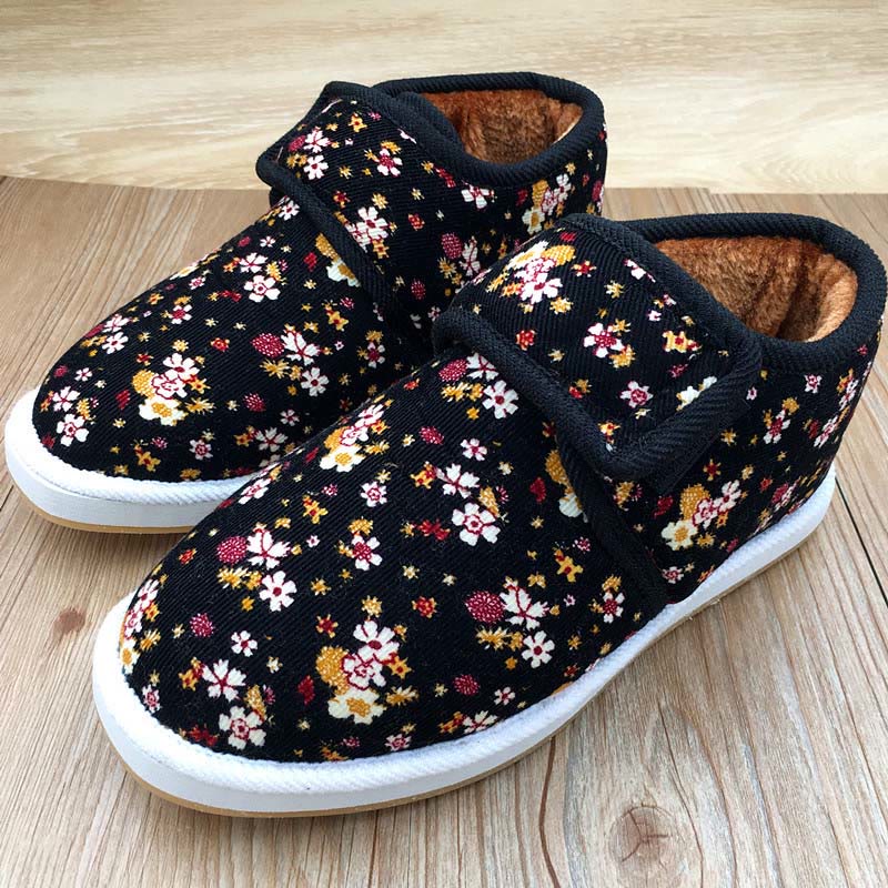 Hausschuhe in Übergröße mit Leopardenmuster und Blumenmuster - image 0