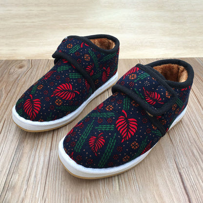 Hausschuhe in Übergröße mit Leopardenmuster und Blumenmuster - image 10