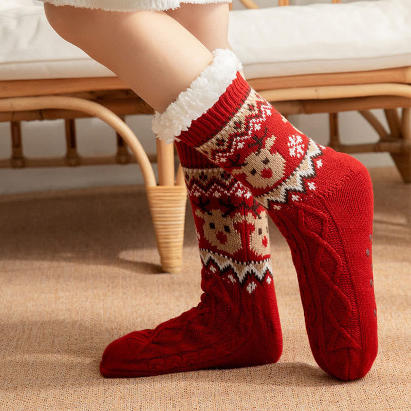 Weihnachtshausschuhe mit Rentier- und Weihnachtsmannmotiv in Übergröße - image 2