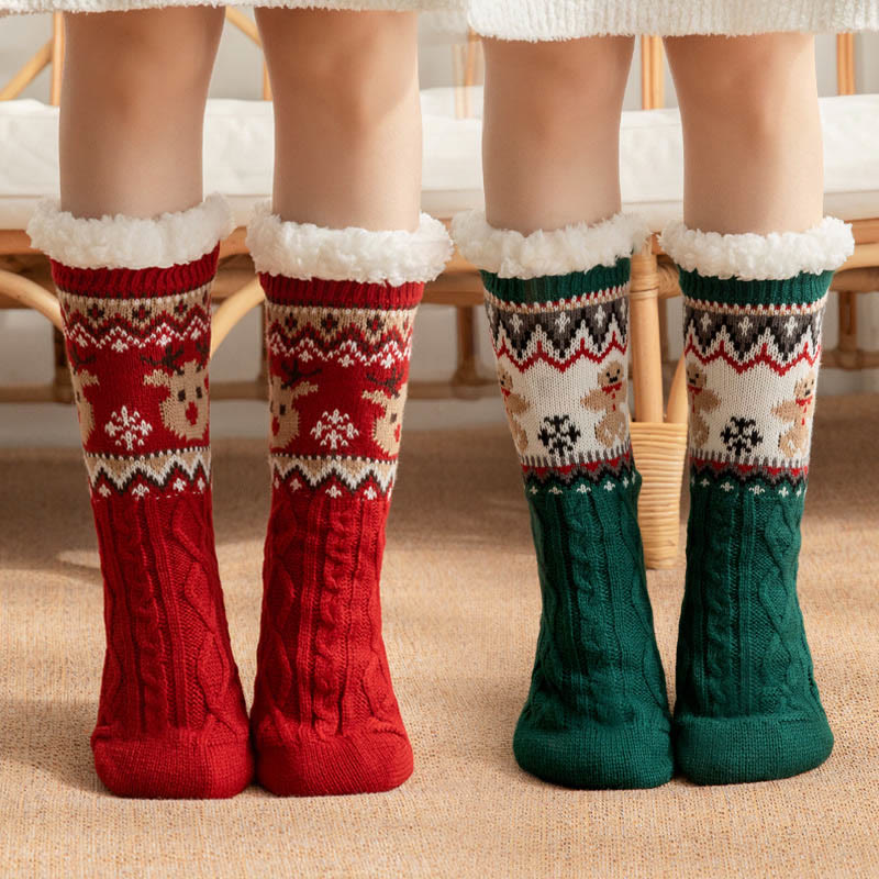 Weihnachtshausschuhe mit Rentier- und Weihnachtsmannmotiv in Übergröße - image 0