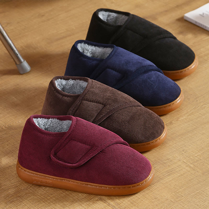 Kuschelige Fleece-Hausschuhe in Übergröße - image 7