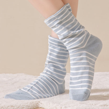 Atmungsaktive Schlafsocken aus reiner Baumwolle mit Streifenmuster (3 Paar) - image 9