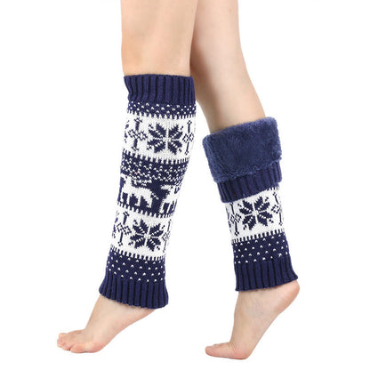 Gestrickte Beinstulpen mit Schneeflockenmuster und Hirschmotiv - image 3