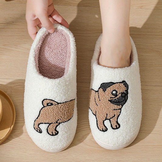 Hausschuhe in Übergröße mit Mops-Mops-Motiv - image 0