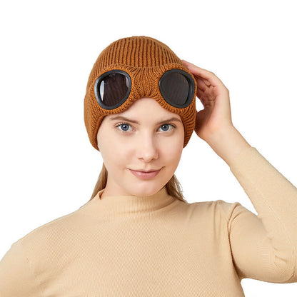 Warmhaltende Mütze mit Schutzbrille - image 3