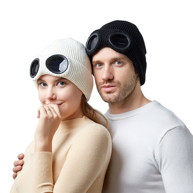 Warmhaltende Mütze mit Schutzbrille - image 0