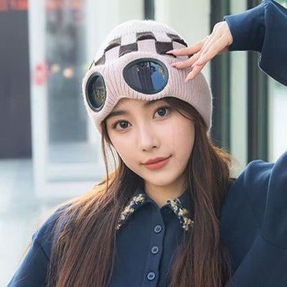 Grid Soft Beanie mit Schutzbrille - image 4