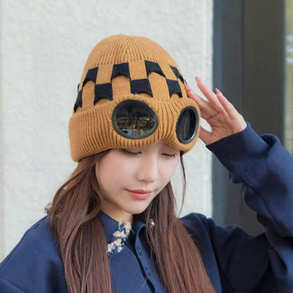 Grid Soft Beanie mit Schutzbrille - image 6