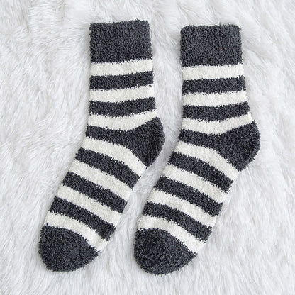 Weiche, breit gestreifte Viertelsocken (5 Paar) - Grau - EU39-44 (US6-10) - image 11