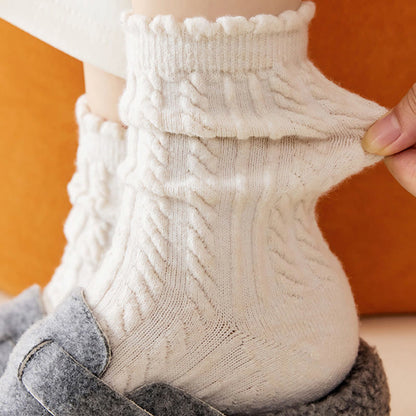 Plüschweiche Viertelsocken (3 Paar) - image 3