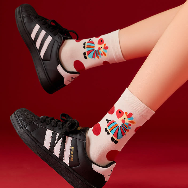 Regenbogenfarbene Pferdeviertel-Socken (6 Paar) - image 8