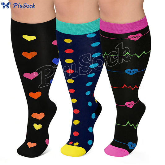 Bunte Kompressionsstrümpfe mit Muster in Übergrößen 2XL- 7XL (3 Paar) - image 0
