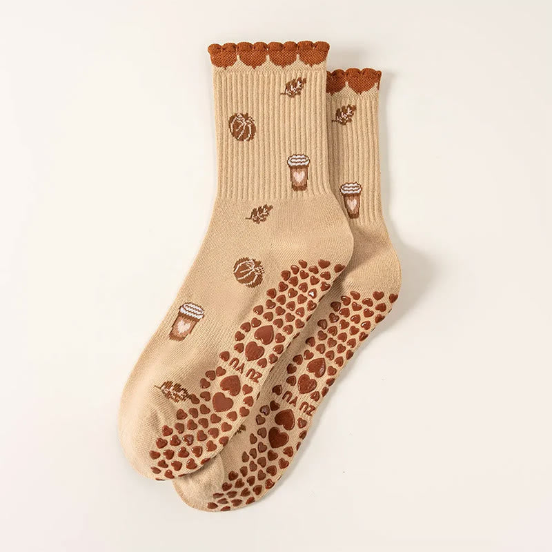 Socken mit Erdbeer-Kaffeebecher-Motiv und rutschfester Oberfläche (2 Paar) - image 7