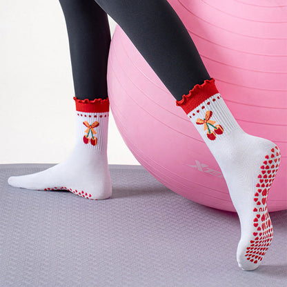 Erdbeer-Kirsch-Herz-Socken mit rutschfester Sohle (3 Paar) - image 6