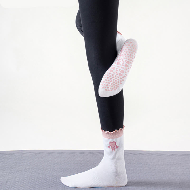 Erdbeer-Kirsch-Herz-Socken mit rutschfester Sohle (3 Paar) - image 1