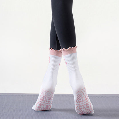 Erdbeer-Kirsch-Herz-Socken mit rutschfester Sohle (3 Paar) - image 3