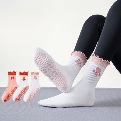 Erdbeer-Kirsch-Herz-Socken mit rutschfester Sohle (3 Paar) - Mehrfarbig - EU36-40 (US3-7) - image 0