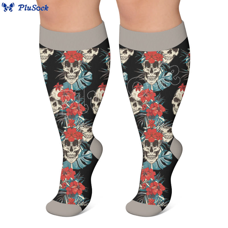 Kompressionsstrümpfe mit Totenkopfmotiv in Übergröße - image 6