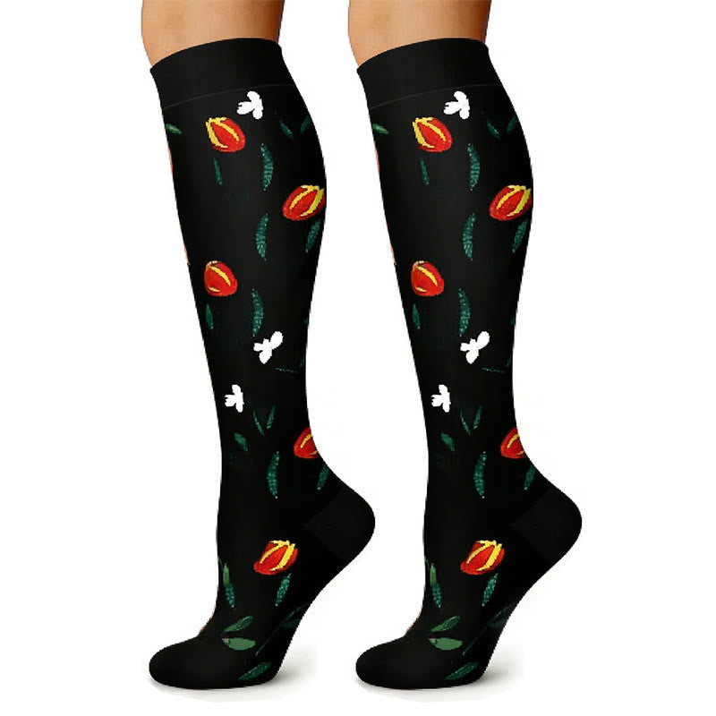 Kniehohe Kompressionsstrümpfe mit Blumenmuster in Schwarz und Weiß (6 Paar) - image 2
