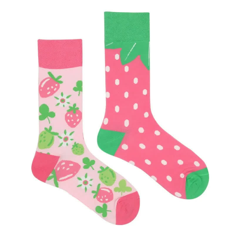 Verspielte Erdbeerfeld-Viertel-Socken - image 1