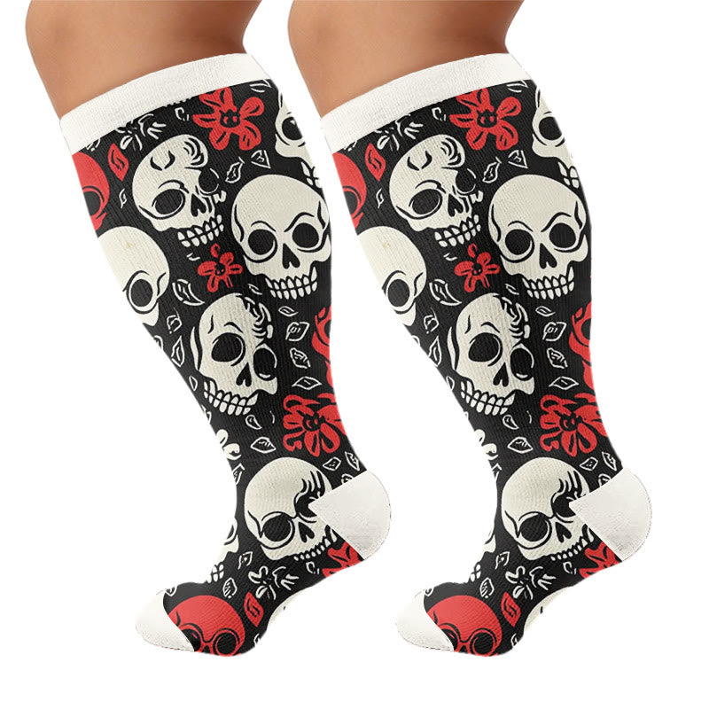 Kompressionsstrümpfe mit Totenkopfmotiv in Übergröße - Schwarz (1 Paar) - 4XL - image 10