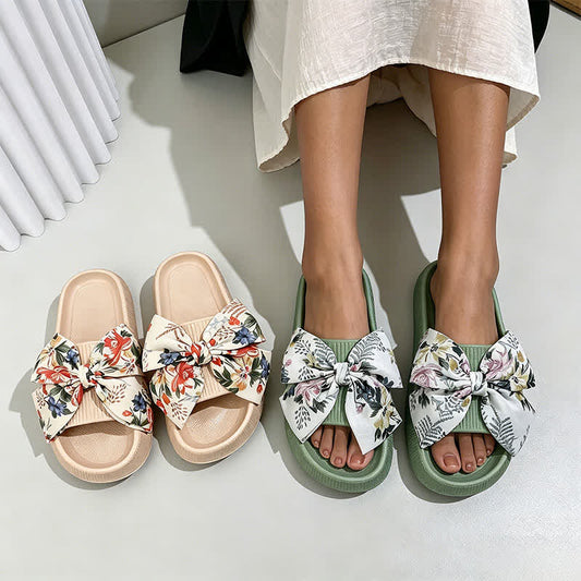 Plateau-Slipper mit floraler Schleife - image 0