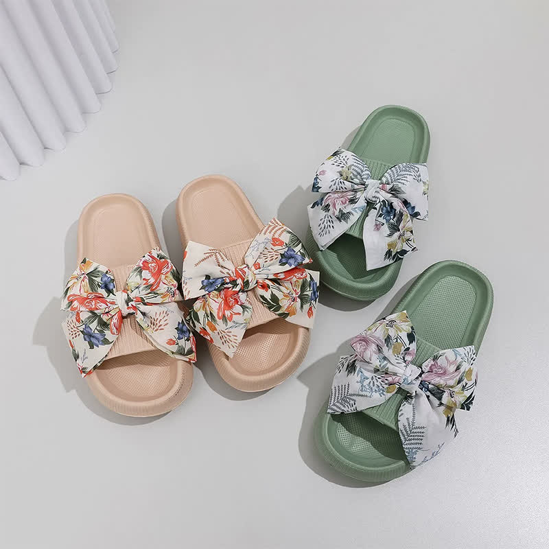 Plateau-Slipper mit floraler Schleife - image 1