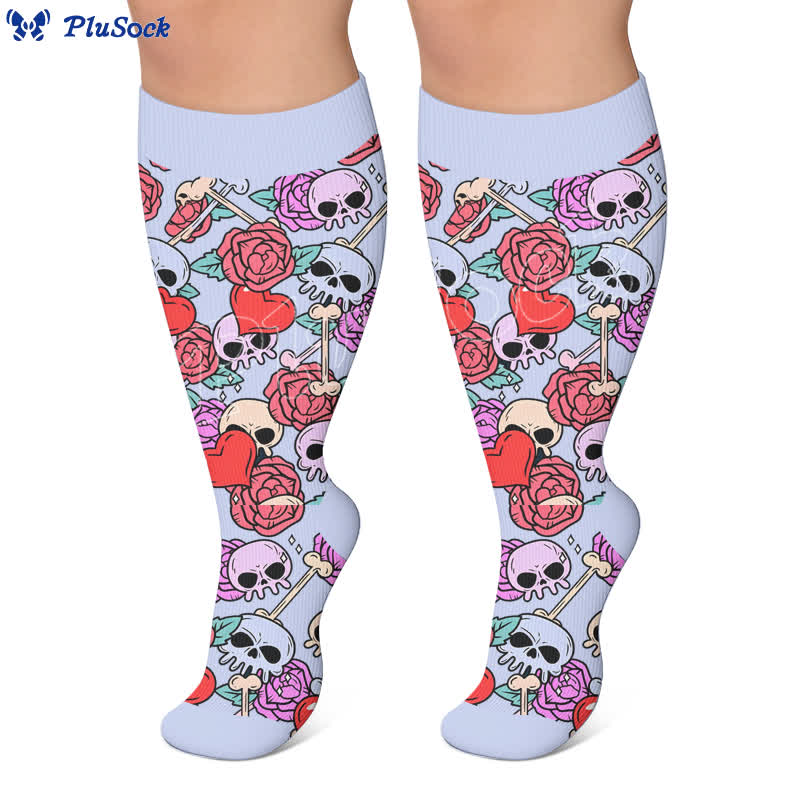 Rosa Kompressionsstrümpfe mit Totenkopf-Herzaugenmuster in Übergröße - image 7