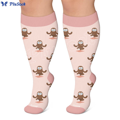 Kompressionsstrümpfe mit Faultier-Clownfisch-Motiv in Übergröße - image 5