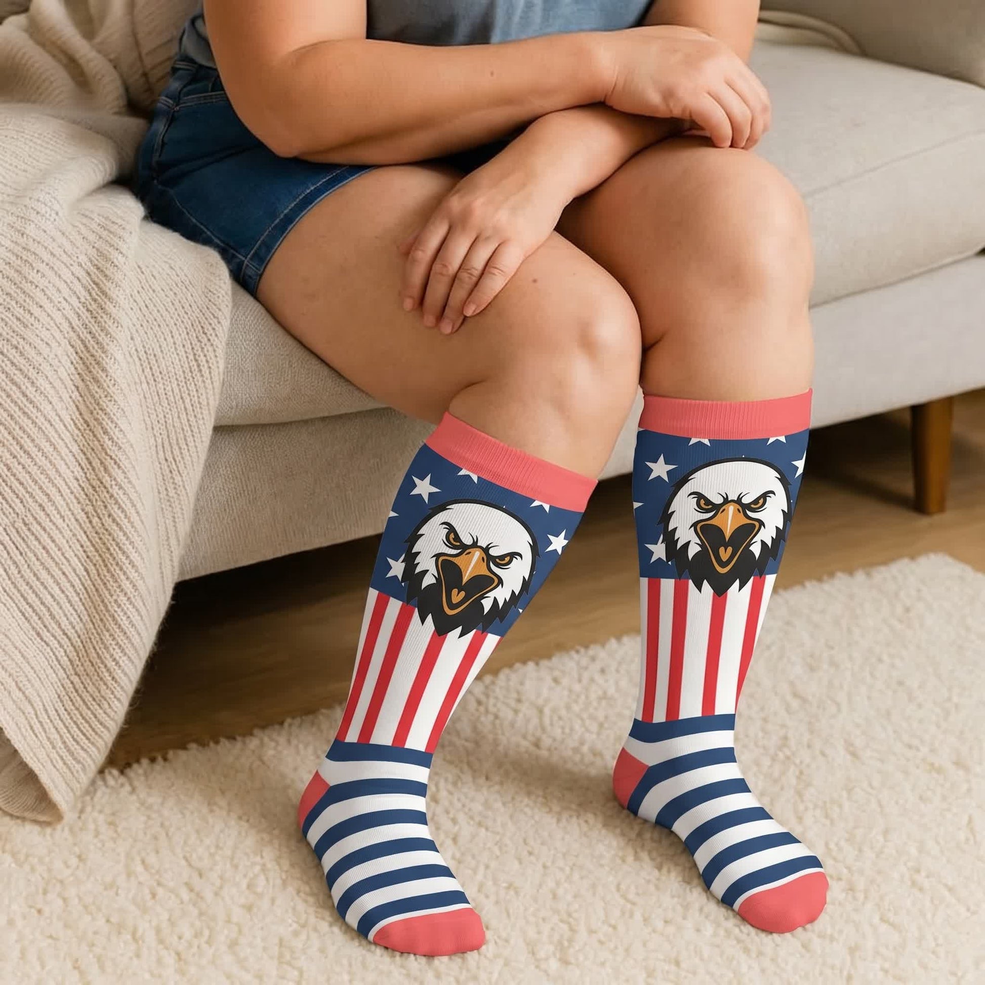 Retro-Kompressionsstrümpfe in Übergröße mit patriotischem Muster - image 1