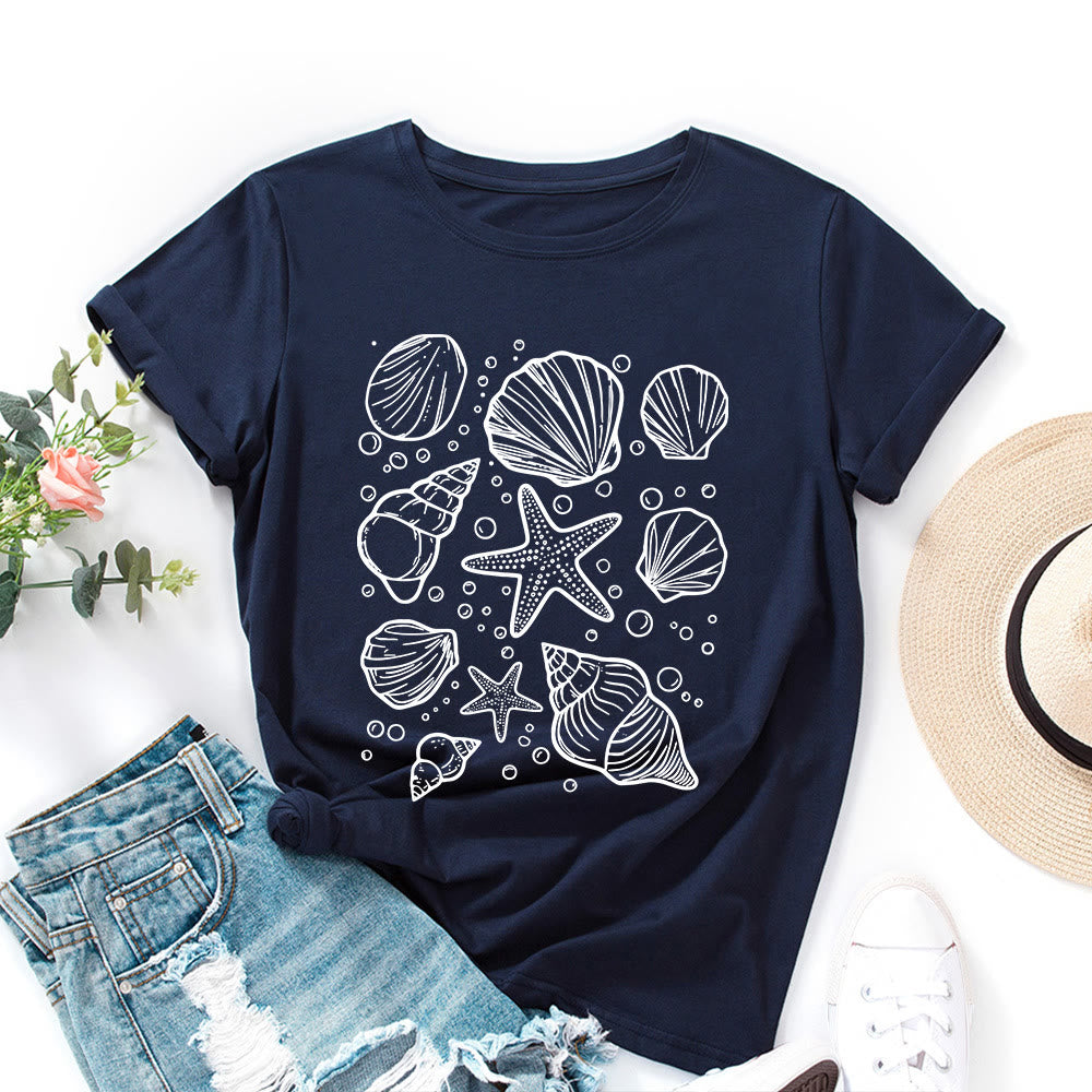 Plus-Size-T-Shirt mit Muschelmuster - Marineblau - 5XL - image 9