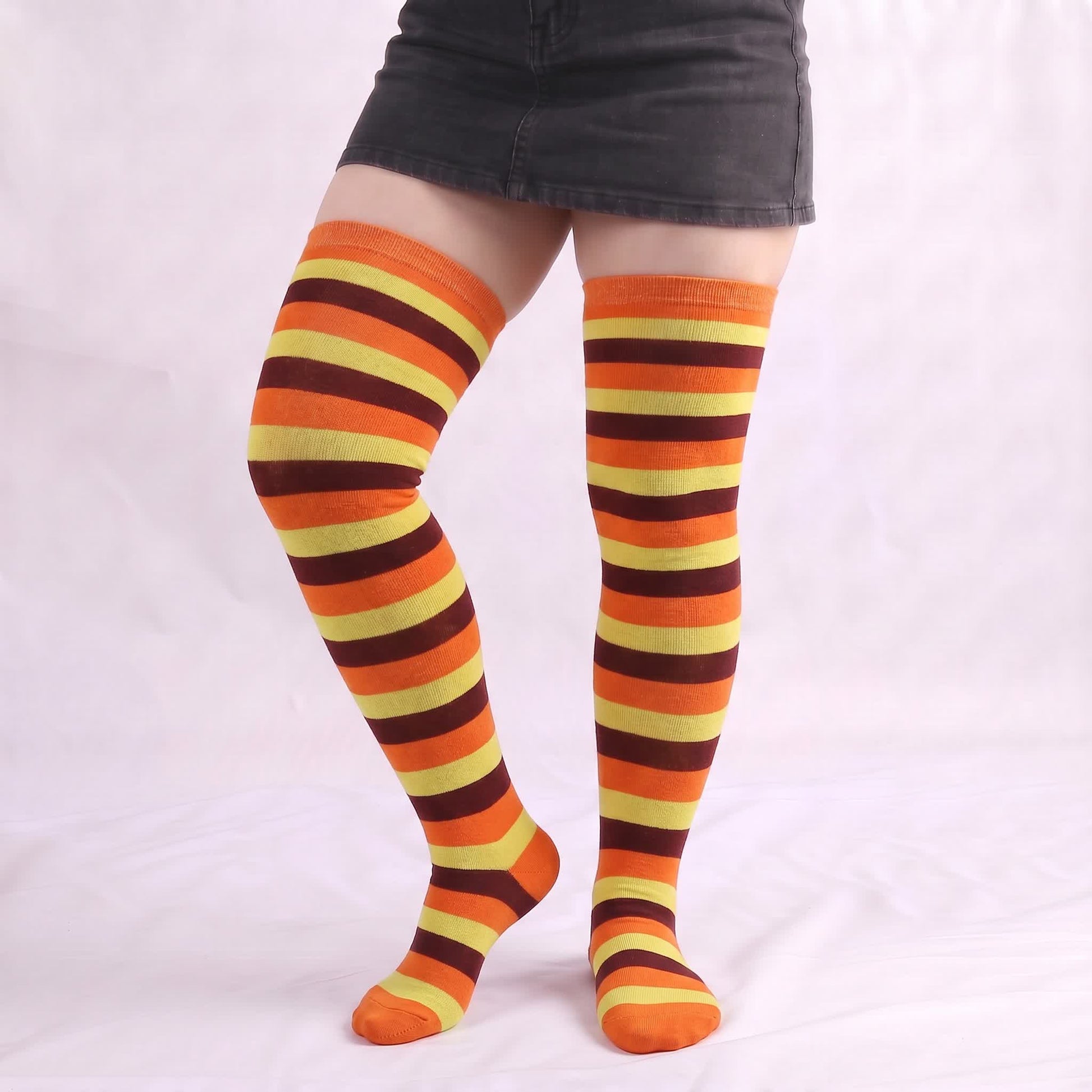 Weiche, gestreifte, lässige Oberschenkelhohe Socken (4 Paar) - Lila - Einheitsgröße - image 8